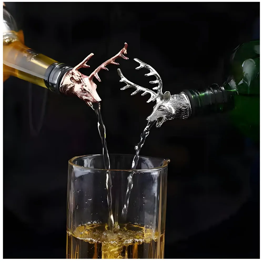 Stag Head Liquor Bottle Pourer Liquor Pour Spout 1Pc Deer Head Bottle Tipping Nozzle Silicone Stoppers Silver for Bars Homes Party