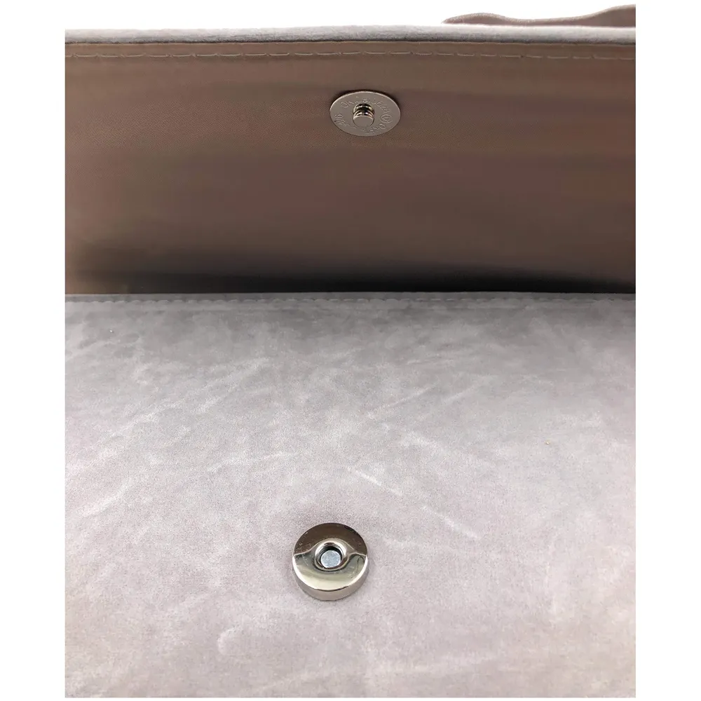 ELEGANT PREMIUM EVENING CLUTCH BAG WITH ADJUSTABLE SHOULDER CHAIN, SNAP CLOSURE & SMOOTH INNER SATIN (28 CMS x 18 CMS) (Grey)