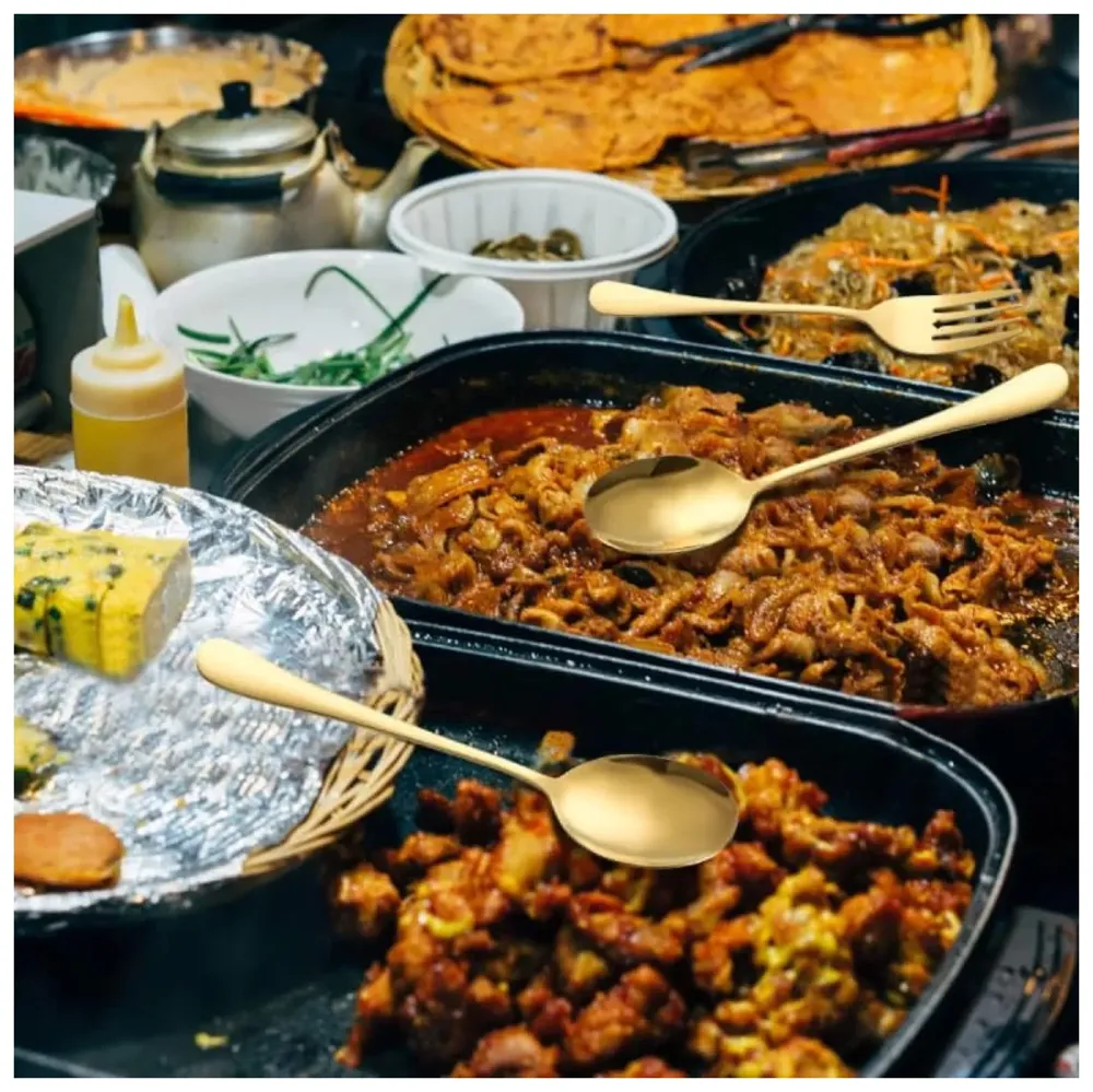 Large Gold Stainless Steel Serving Cutlery Set 5 Piece Non-Stick Golden Serve Set 1 Soup Ladle (Karchi) 2 Big Spoons (Chamcha) 1 Tong (Roti Picker) 1 Slicer (Cakes and Desserts). - 9