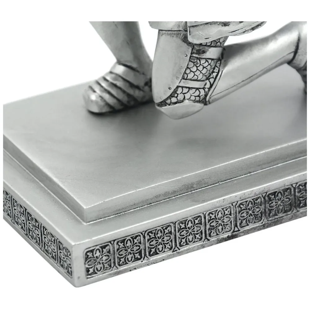 Unique Executive Knight Pen Holder / Stand (Crusade Silver)