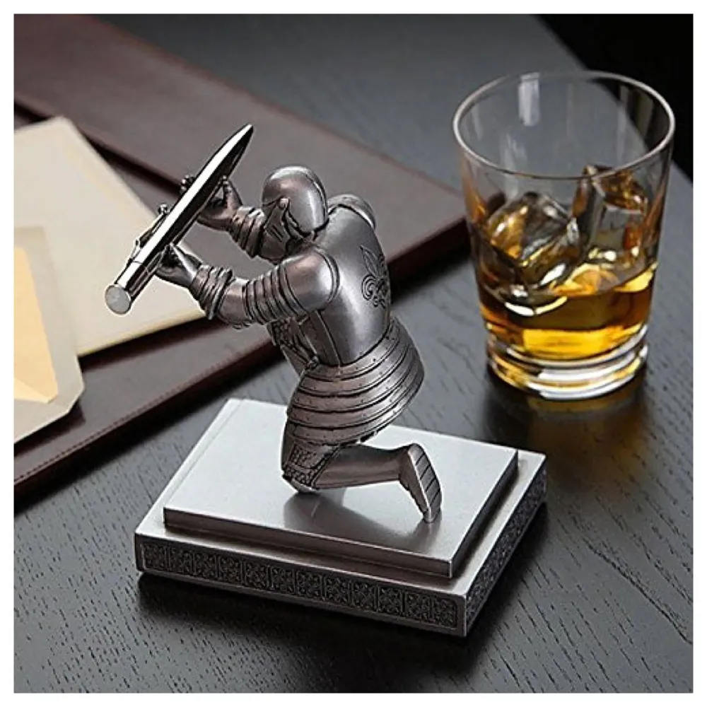 Unique Executive Knight Pen Holder / Stand (Crusade Silver)
