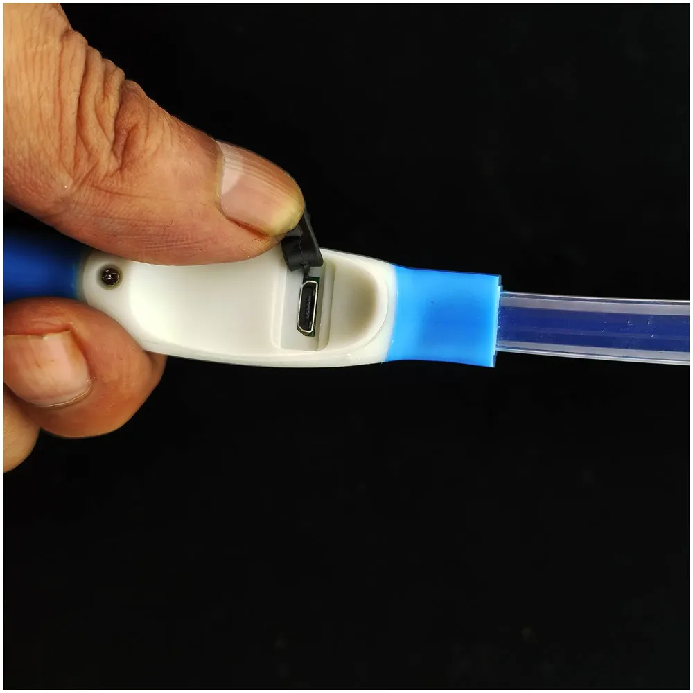 LED Dog Collar, USB Rechargeable LED Optical Fibre Collar Flashing Dog Collar DIY Light Up Necklaces Ensuring Safety for Night Walking 70-20 Cm (Red) - 6