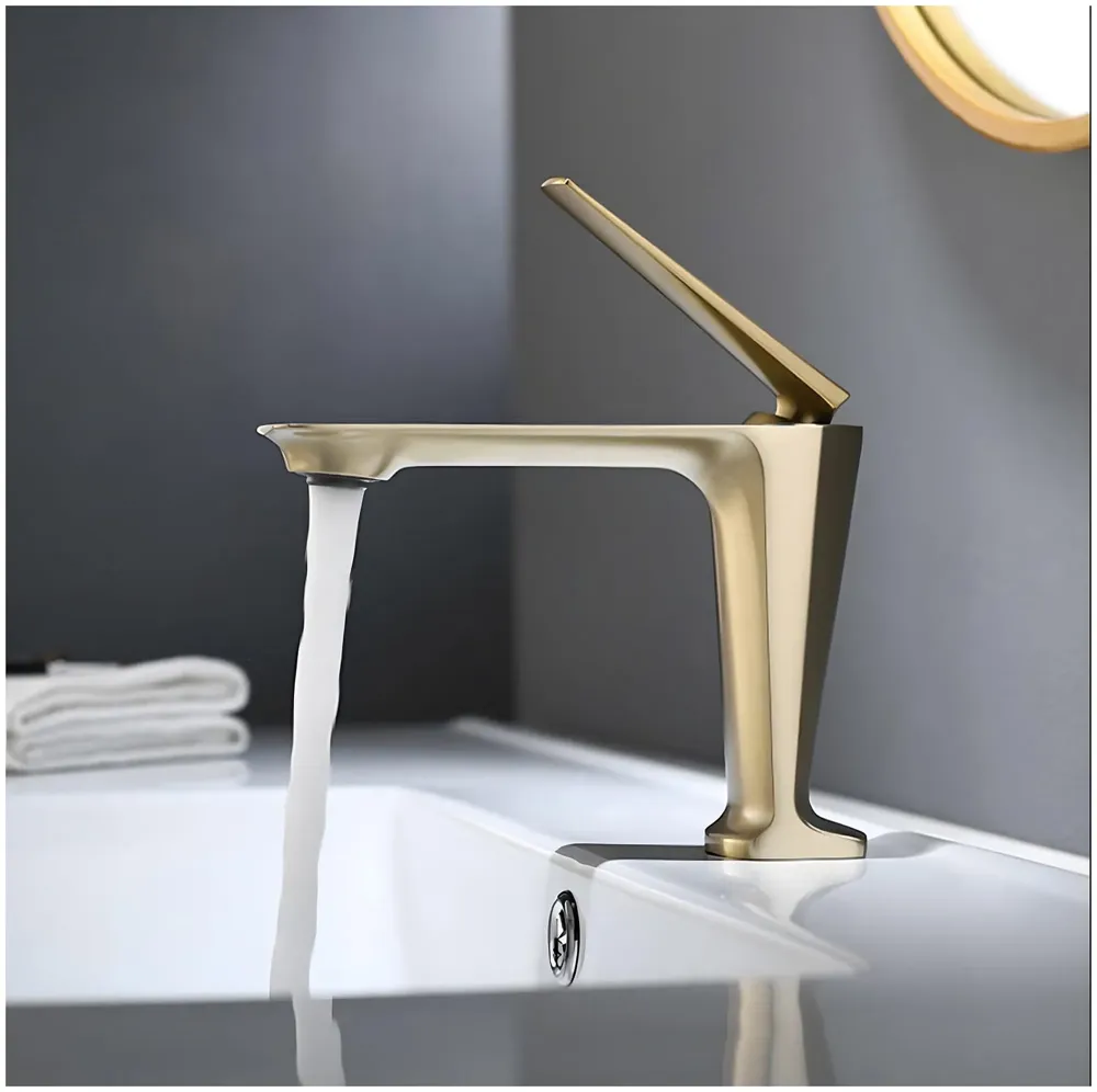 Gold Faucet Tap Mixer Hot and Cold Water Heavy Single Lever Basin Mixer with Ceramic Cartridge for Bathroom Wash Basins - 15 cm x 17cm - Golden