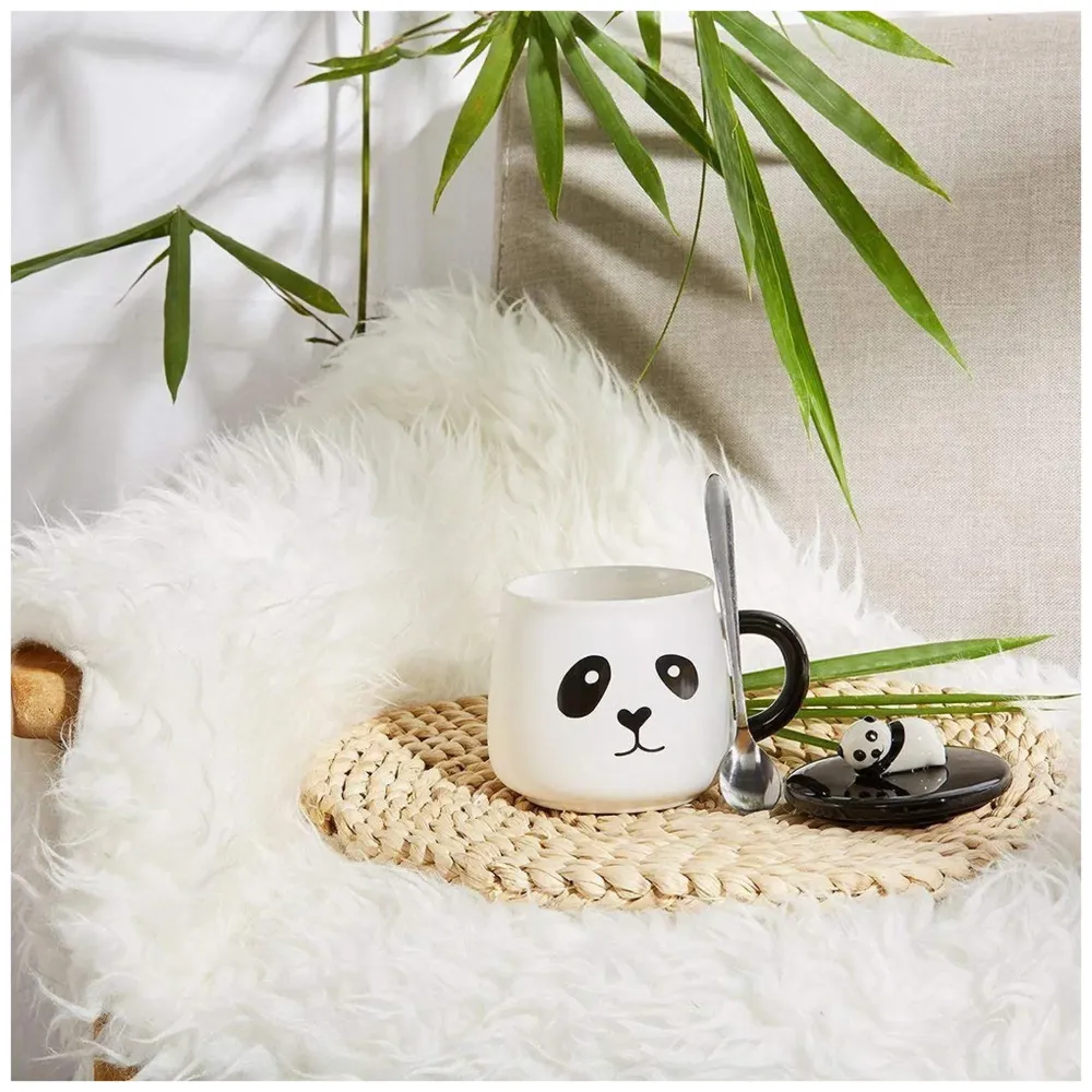 3-D Molded I Cute Animal Ceramic Mug with Spoon and Lid ~ Box Packed and High Details (Panda Face)