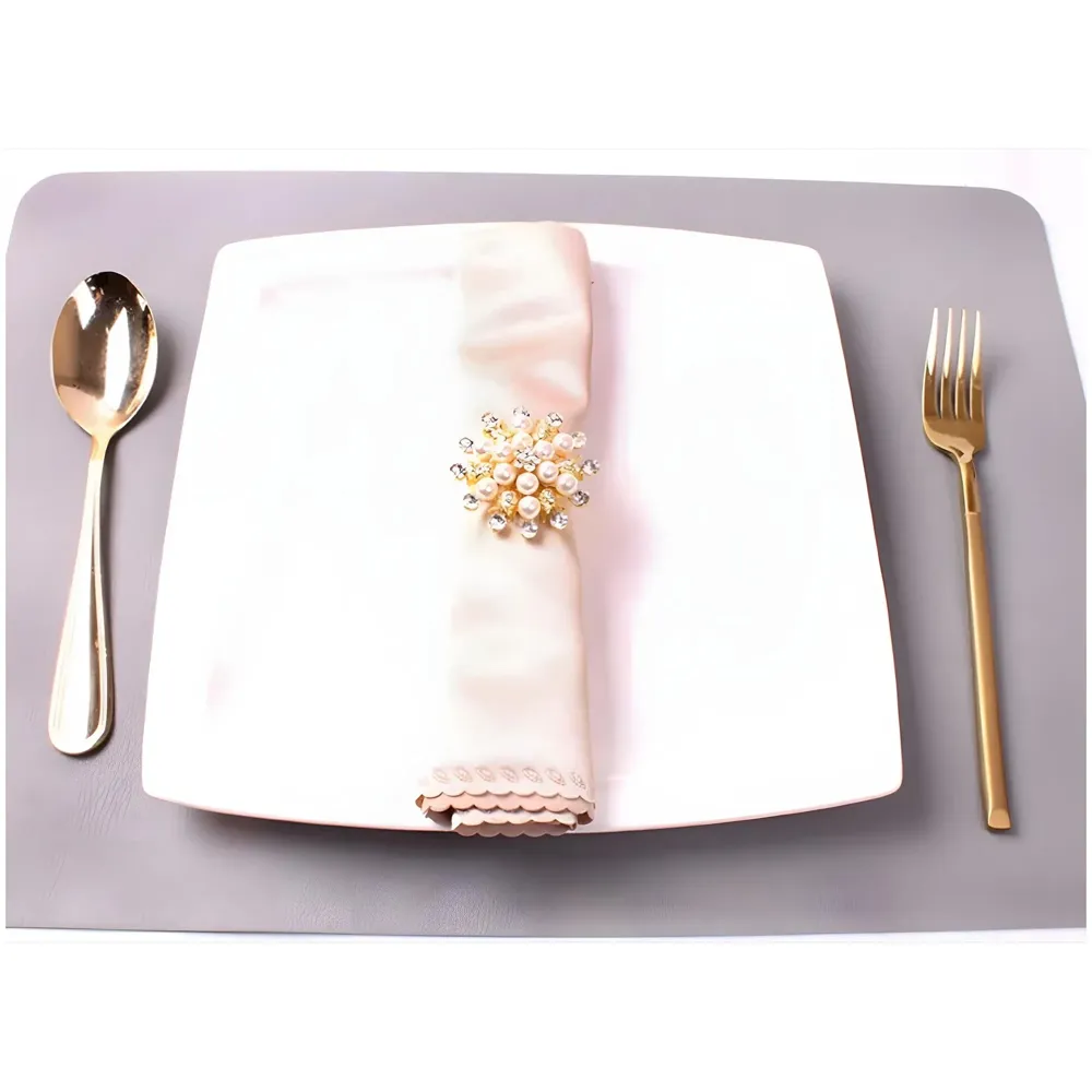 4 Pack Gold Napkin Rings Gold Diamond Hollow Out Metal Napkin Ring Set, Gold Napkin Holder Table Decorations, 1.77 inch Napkin Ring Buckles for Homes Restaurants Guest Wedding Party