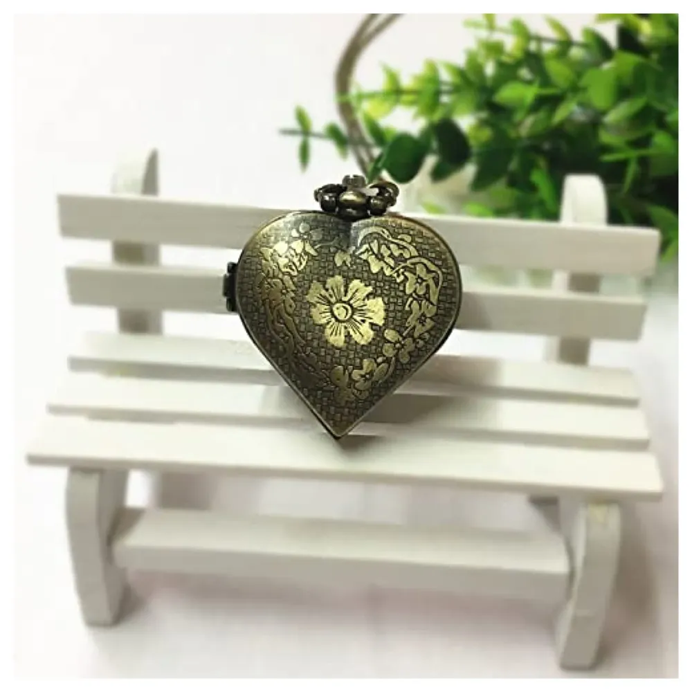 Heart Pocket Watch Classic Vintage Retro Owl Chain Pocket 2.5 Cms Diameter Pendent